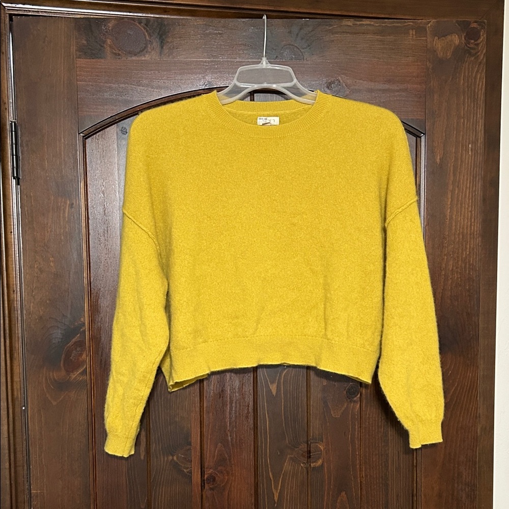 ANTHRO CASHMERE SWEATER